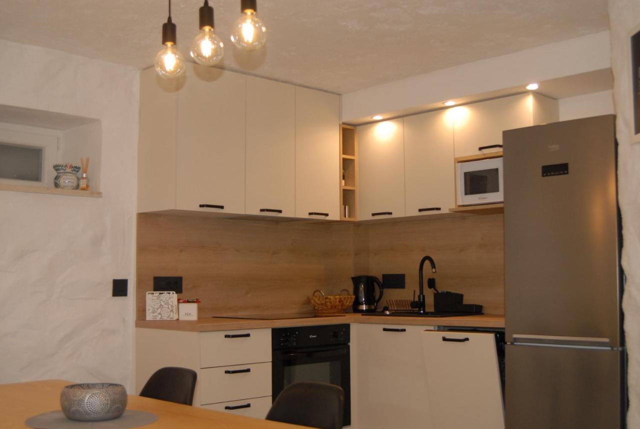 Guest House Otto Punat Esterno foto