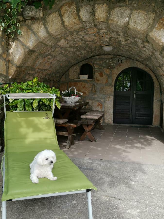 Guest House Otto Punat Esterno foto